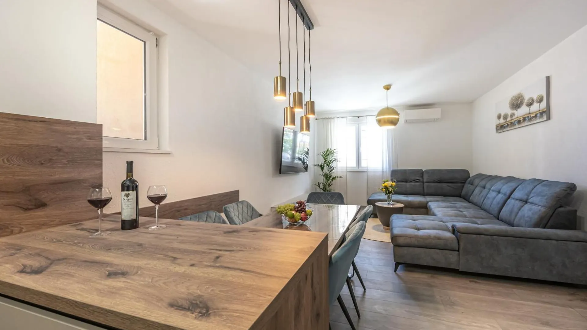 Zana Apartment Crikvenica 0*,
