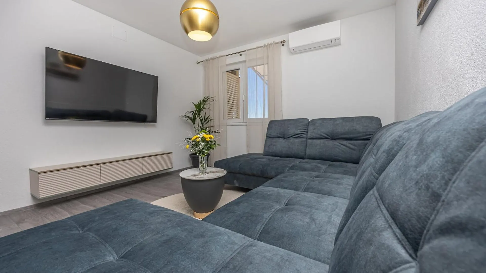 Zana Apartment Crikvenica 0*,  Croatia